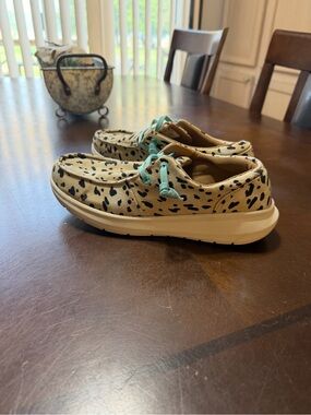 Ariat Tan Animal-Print Flats with Aqua Laces